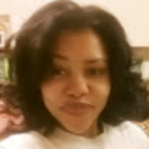 Meet your Posher, Nia